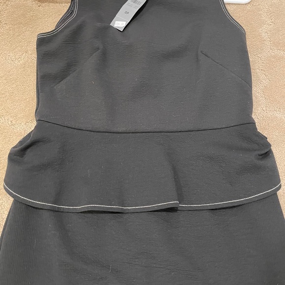 Dress - Picture 6 of 6